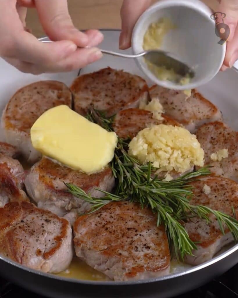 Perfect Restaurant-Style Pork Loin Recipe 2 Easy Pork Loin Directions