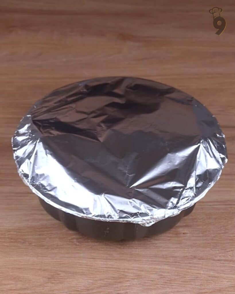 Salmon and Potatoes in a Ring Baking Pan 4 Salmon and Potatoes in a Ring Baking Pan Prepare the Slamon and Potatoes Finish Baking